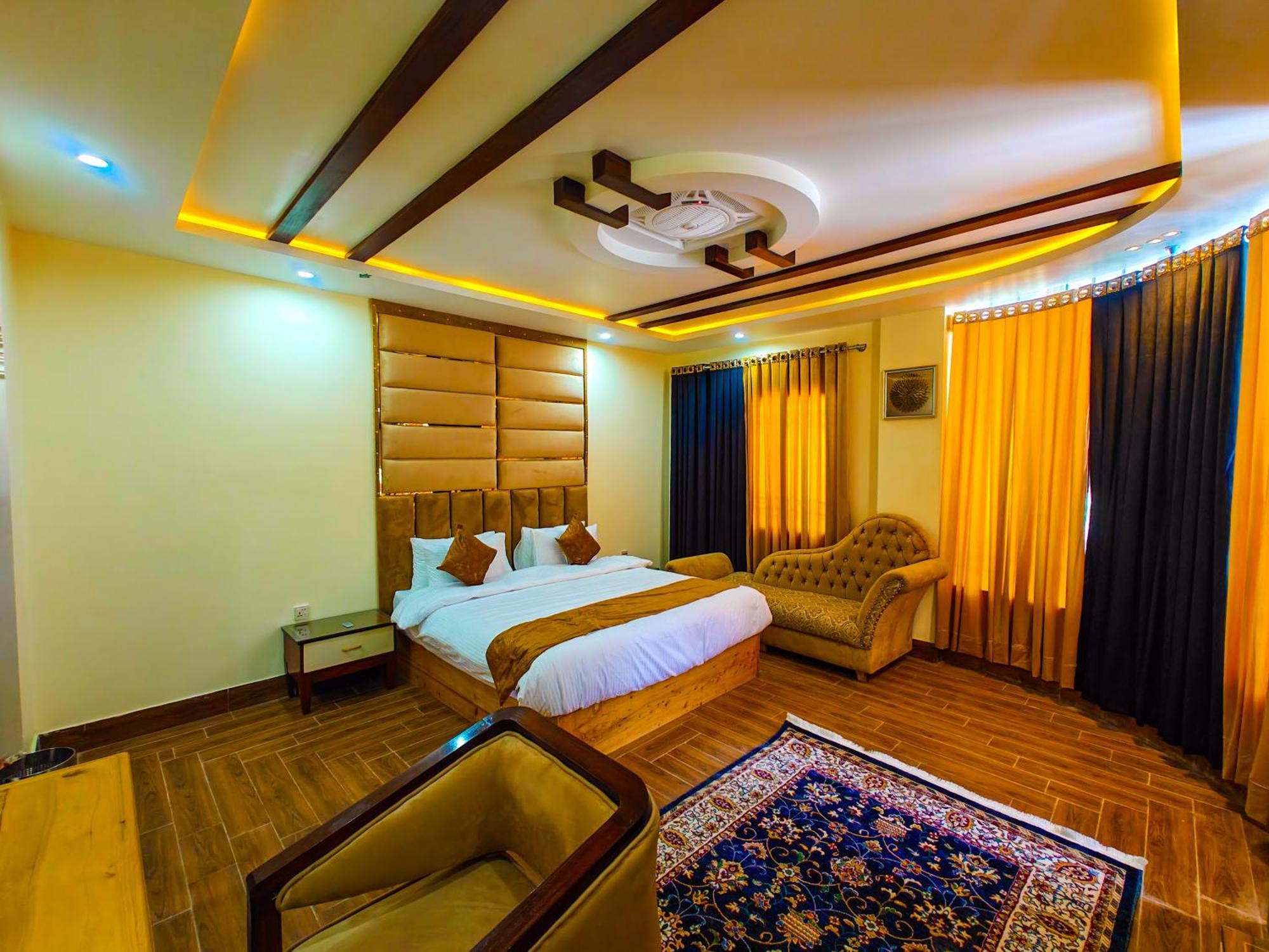 White Forest Hotel Kalam ภายนอก รูปภาพ