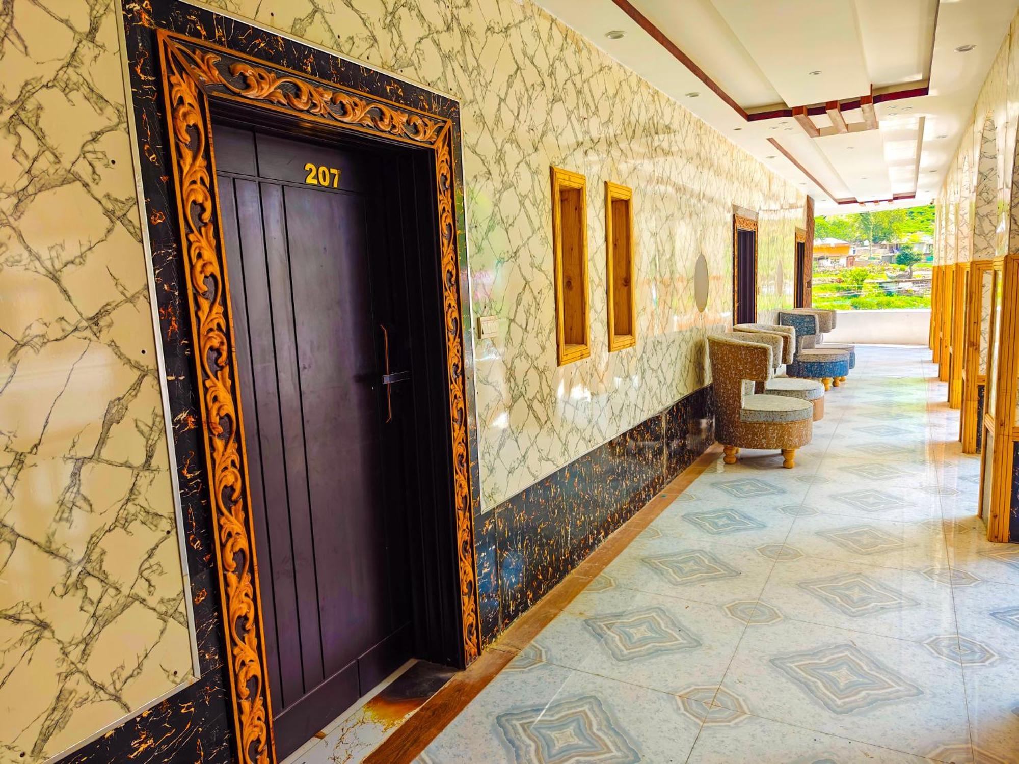 White Forest Hotel Kalam ภายนอก รูปภาพ